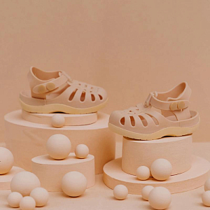 Сандалии пляжные Mrs. Ertha "Cloud Pink", розовый рассвет